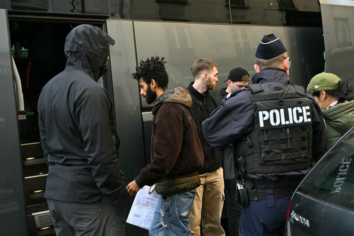 Policisti Francijā. Foto: Bertrand GUAY / AFP / Scanpix