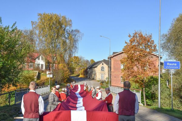 Foto: Facebook/Raunas pagasts/Jānis Lācis, Jānis Ūdris