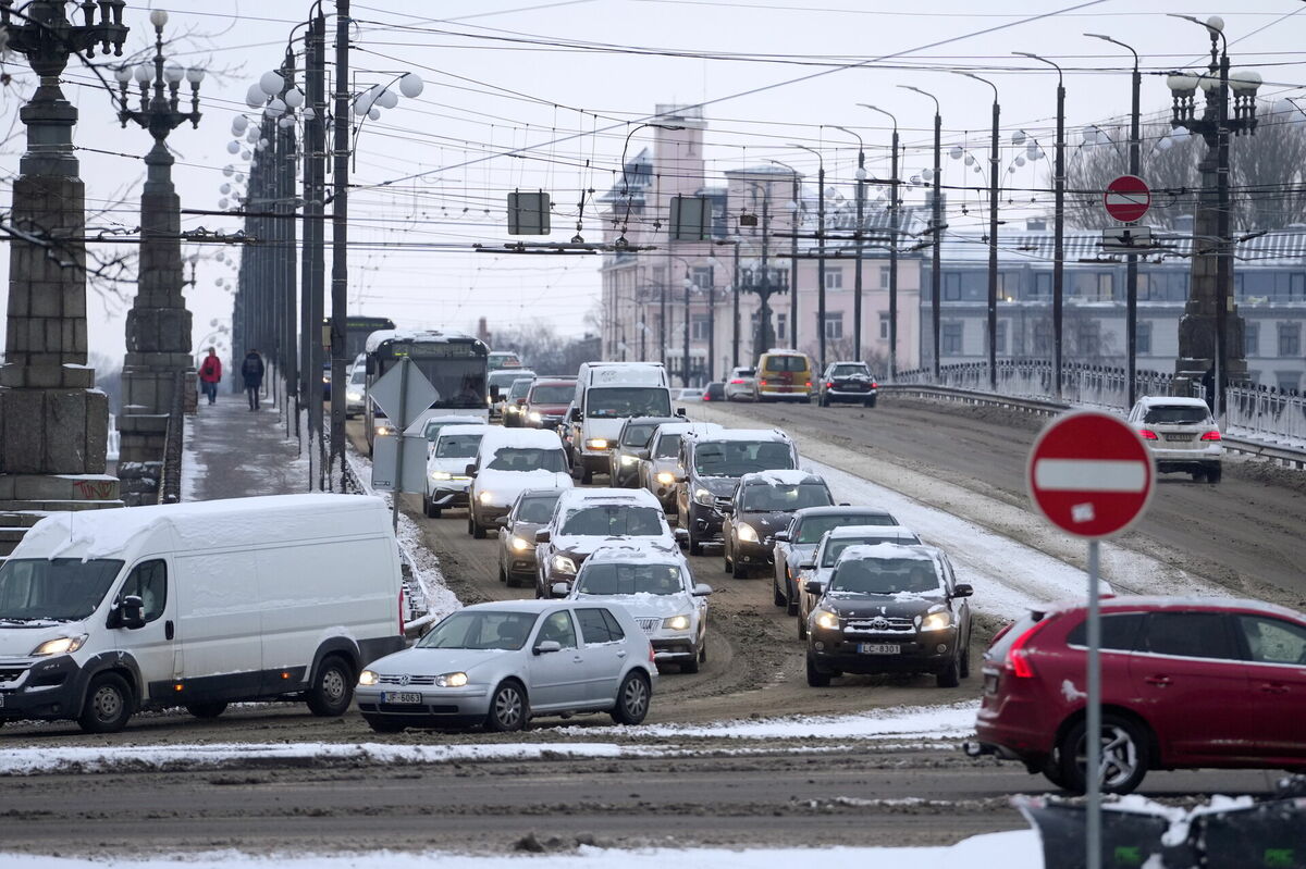 Akmens tilts. Foto: Paula Čurkste/LETA