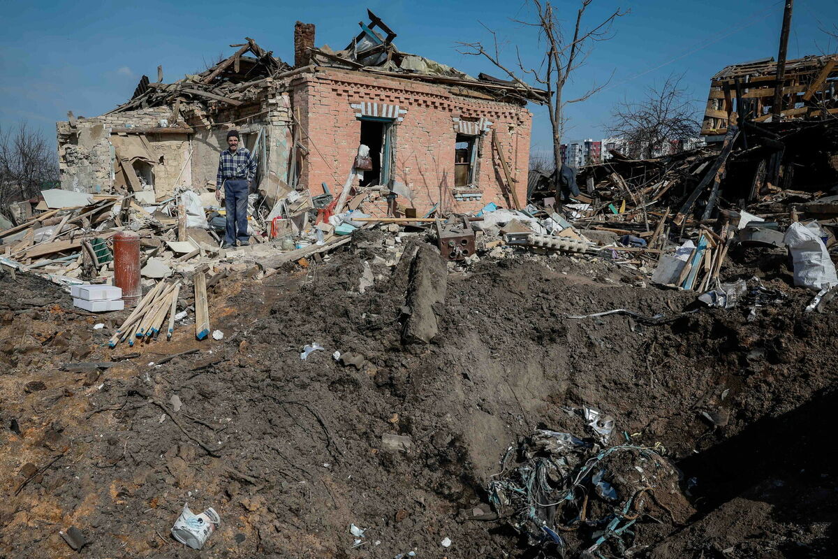 Kara postījumi Kijivā, Ukrainā. Foto: REUTERS/Alina Smutko