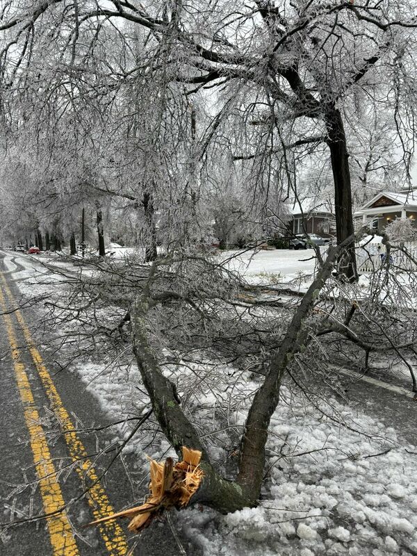 Vētras postījumi Tenesī štatā. Foto: Ekrānuzņēmums no X