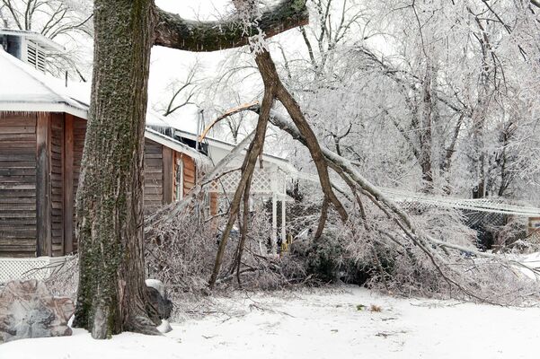 Vētras postījumi Misisipī štatā. Foto. Ekrānuzņēmumi no X