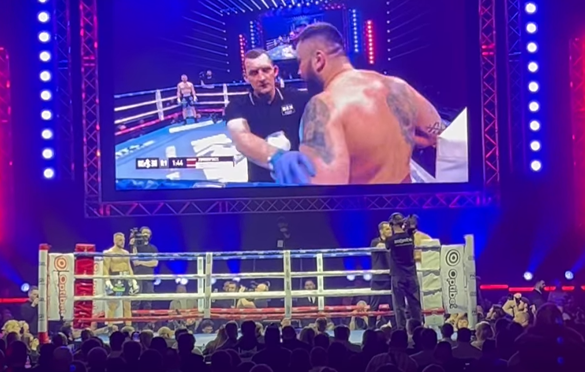 Kristapa Zuša un Jura Zundovska cīņa. Foto: Ekrānuzņēmums no video