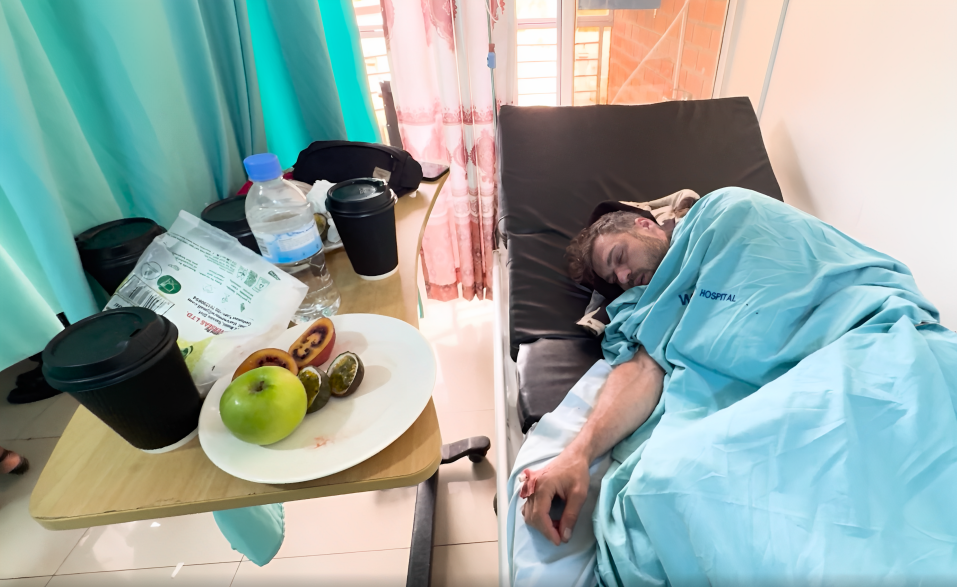 Ekrānuzņēmums no raidījuma "Četri uz koferiem"