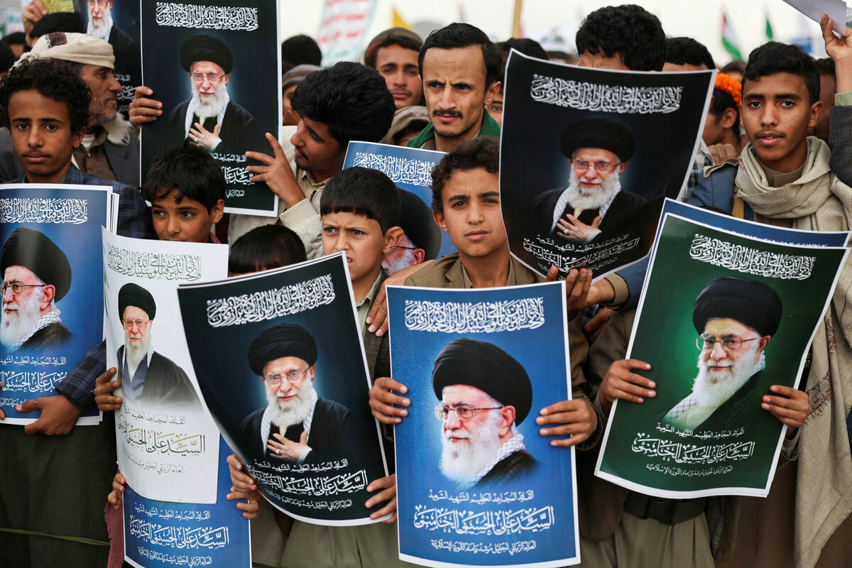 Nogalinātais Irānas līderis ajatolla Ali Hamenei. Foto:  REUTERS/Khaled Abdullah