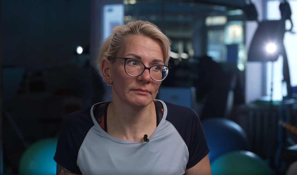 Ekrānuzņēmums no raidījuma "Ģimene burkā"