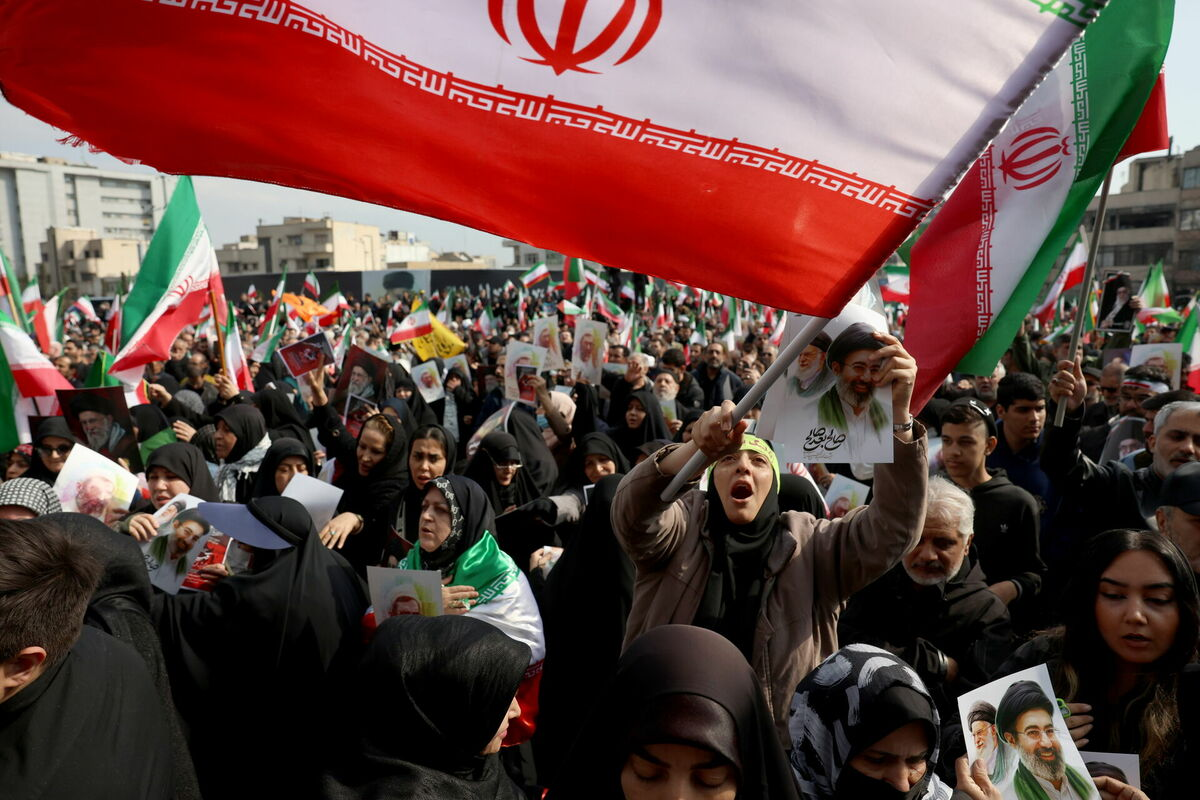 Protests Irānā. Foto: EPA/ABEDIN TAHERKENAREH/Scanpix