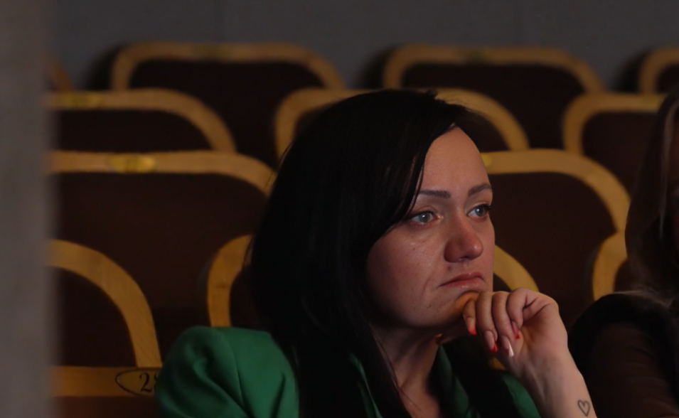 Ekrānuzņēmums no raidījuma "Ģimene burkā"