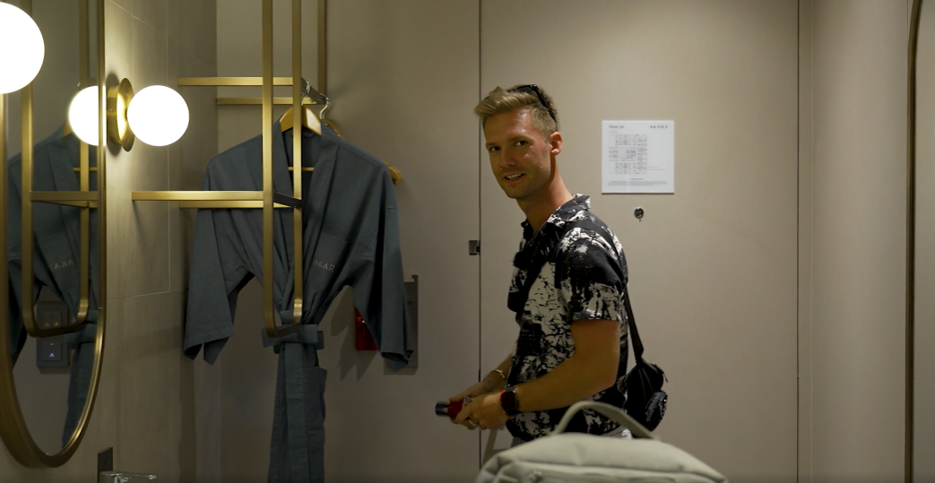 Ekrānuzņēmums no raidījuma "Četri uz koferiem"