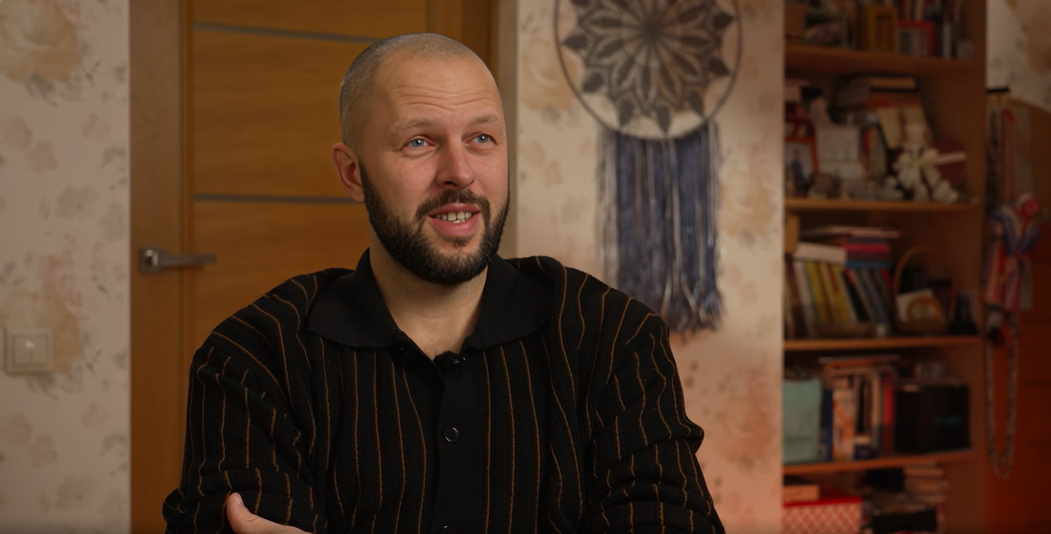 Ekrānuzņēmums no raidījuma "Ģimene burkā"