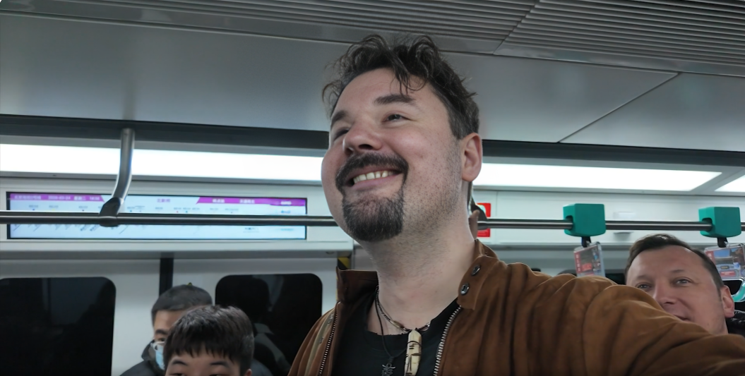 Ekrānuzņēmums no raidījuma "Četri uz koferiem"