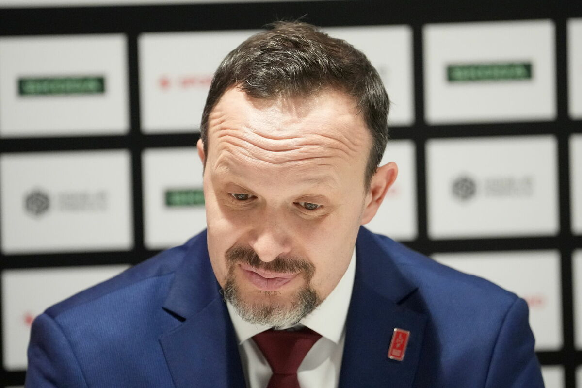 Latvijas U-18 hokeja valstsvienības galvenais treneris Oļegs Sorokins . Foto: Edijs Pālens/LETA