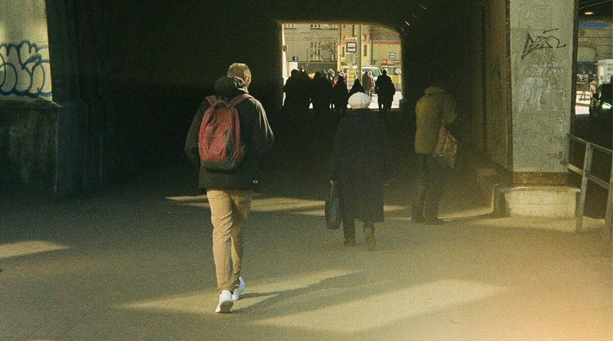 Cilvēki Latvijā. Foto: Unsplash