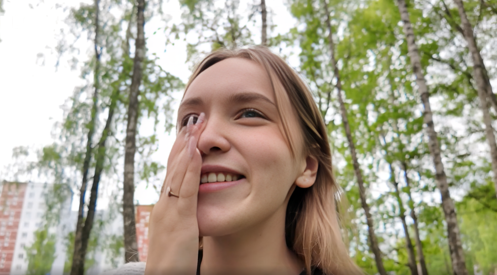 Ekrānuzņēmums no raidījuma "Ģimene burkā"