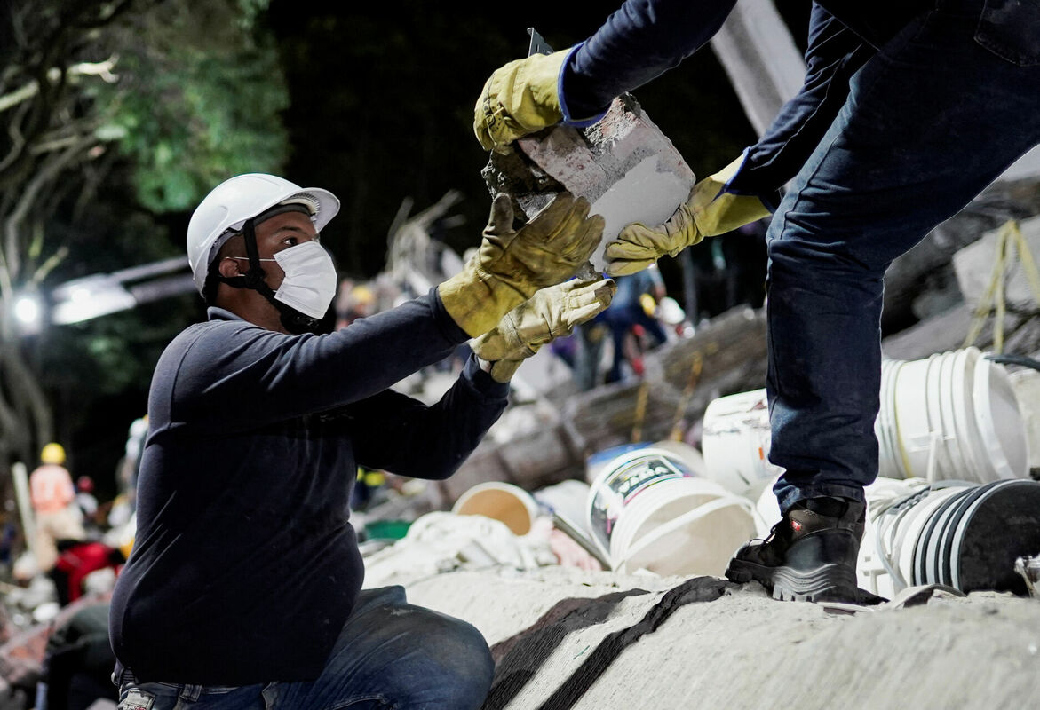 Kolumbija pēc zemestrīces. Foto: REUTERS/Sergio Acero/Scanpix