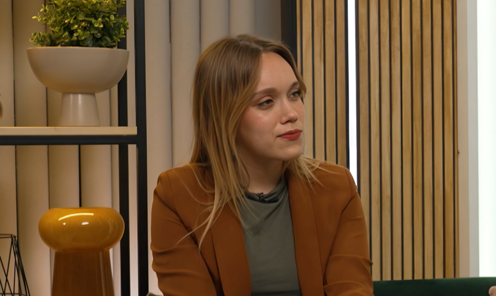 Estere Bindre. Foto: Ekrānuzņēmums no raidījuma "Burku studijā!"