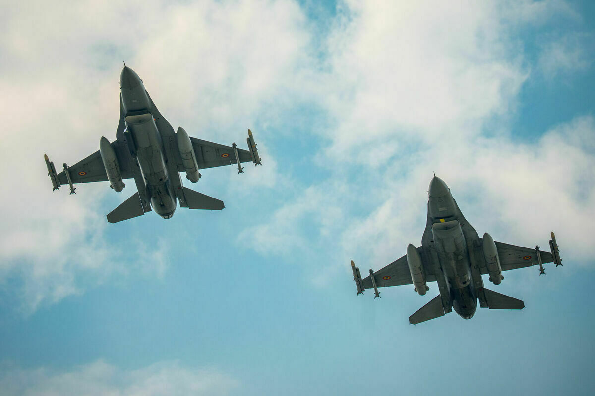 F-16 iznīcinātāji. Foto: AP Photo/ Vadim Ghirda/Scanpix
