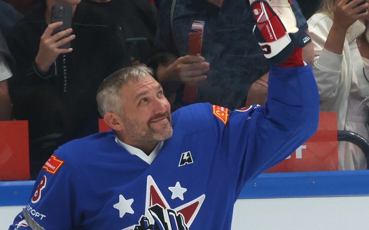 Aleksandrs Ovečkins. Foto: EPA/MAXIM SHIPENKOV/Scanpix