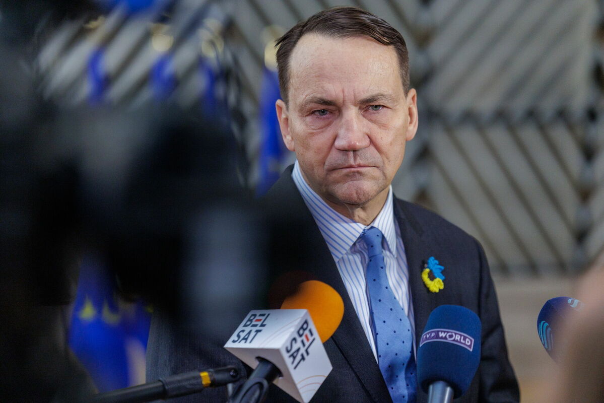 Radoslavs Sikorskis. Foto: scanpix/EPA/OLIVIER MATTHYS