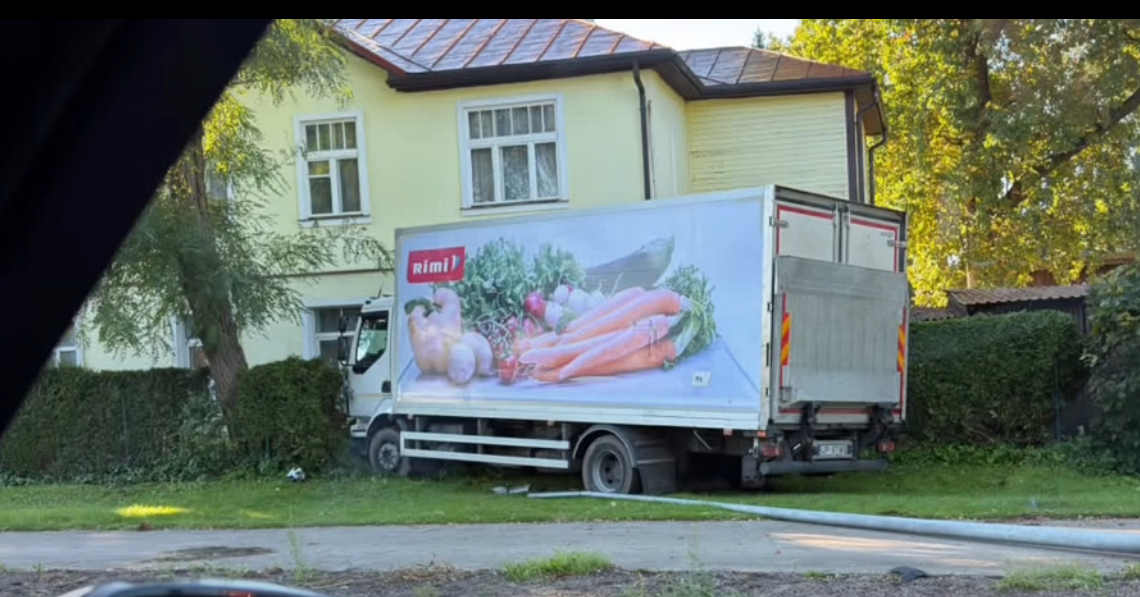 Foto: Ekrānuzņemums no facebook/ sadursme