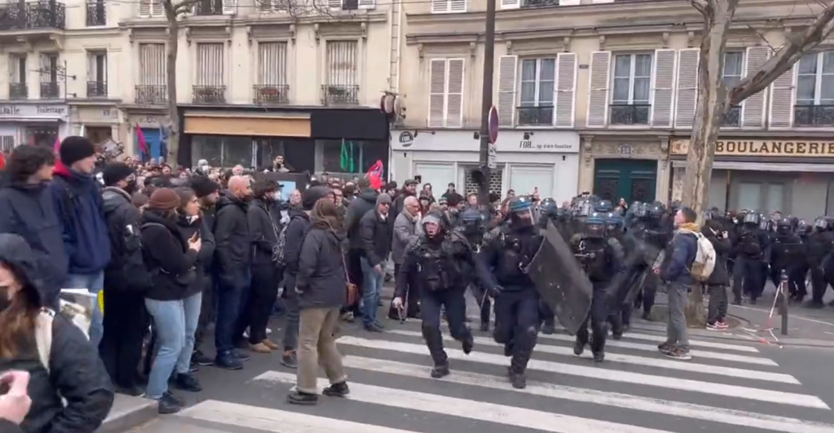 Photo : 1188.lv Des milliers d'interpellations lors de manifestations lycéennes