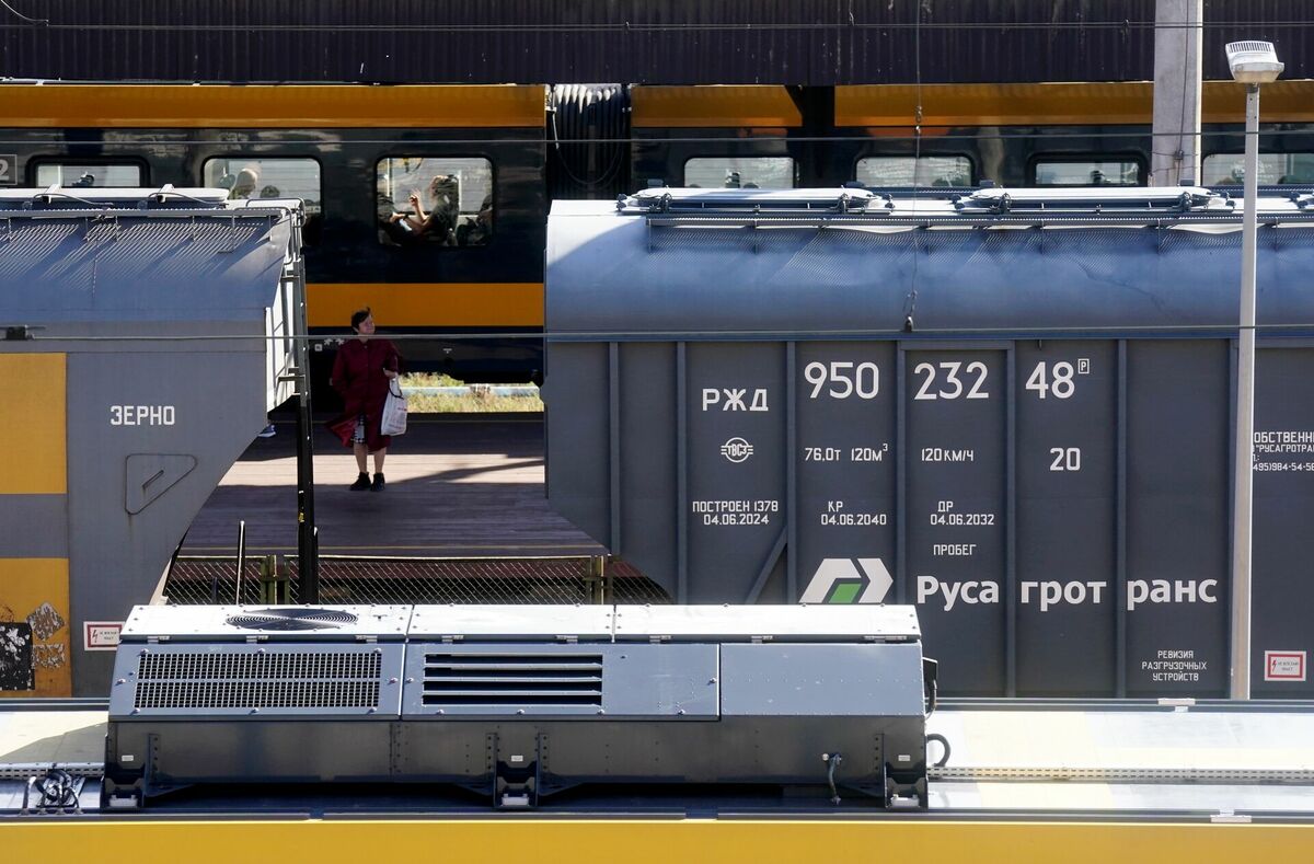 Krievijas dzelzceļa graudu vagoni Rīgas Centrālajā dzelzceļa stacijā. Foto: Kaspars Krafts/LETA