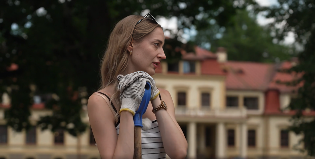 Laura. Foto: Ekrānuzņēmums no raidījuma "Limuzīns dāvanā"